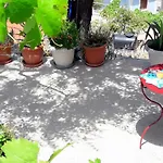 Grandmas Nyaraló Perahóri