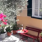 Grandmas Nyaraló Perahóri