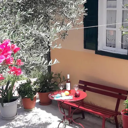 Grandmas Holiday home Perachori