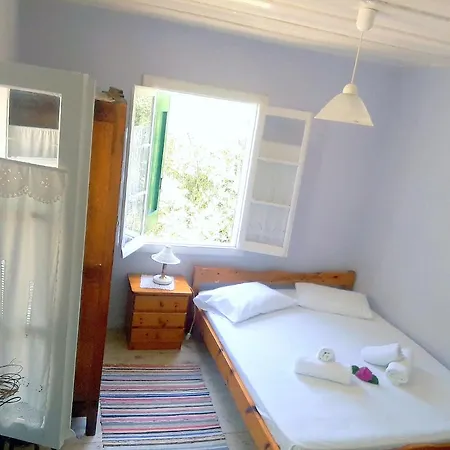 Grandmas Holiday home Perachori